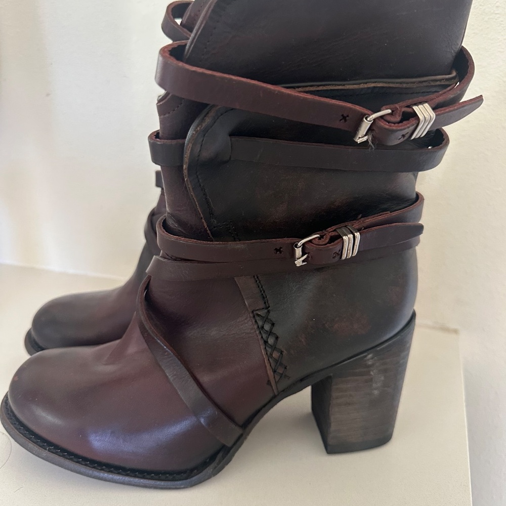Freebird boots - Picture 2 of 3